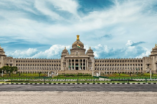 Bengaluru’s-Vidhana-Soudha-could-be-worth-over-Rs-3900-crores-FB-1200x700-compressed